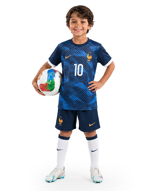 Mbappé Football Kit