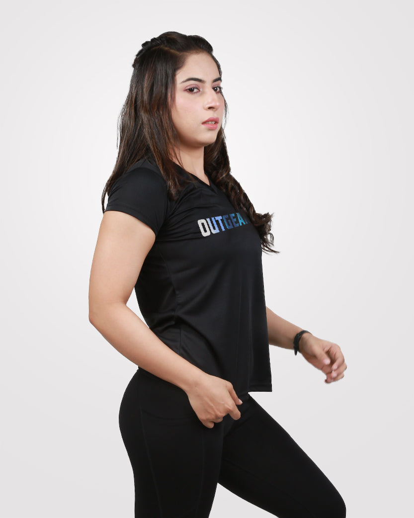 womens black tshirt